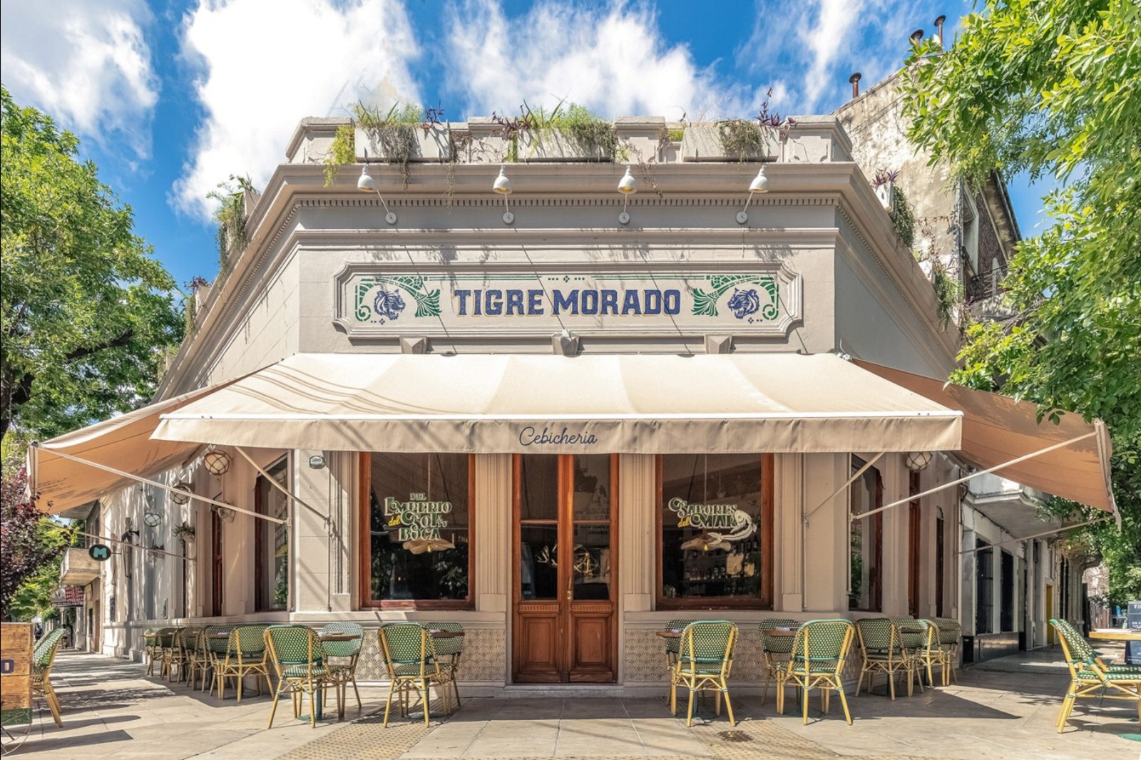 Fachada del restaurante Tigre Morado en Palermo